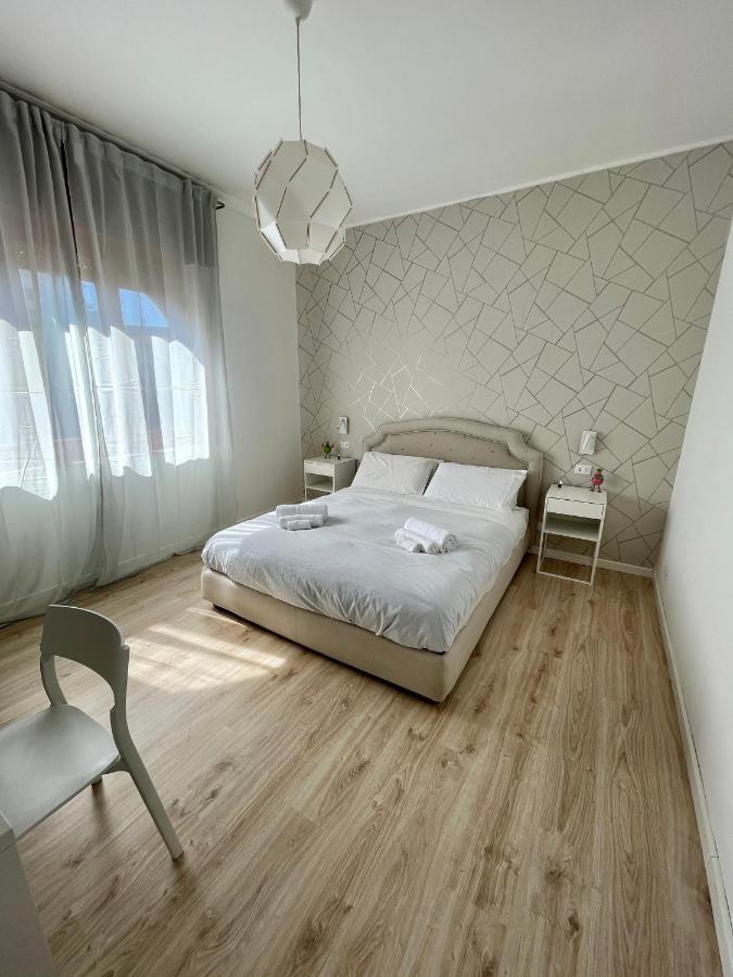 Aci Boutique Apartment Ачи-Трецца Екстер'єр фото