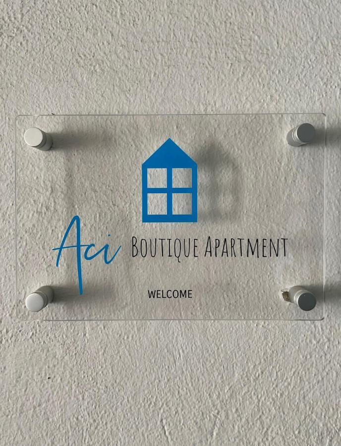 Aci Boutique Apartment Ачи-Трецца Екстер'єр фото